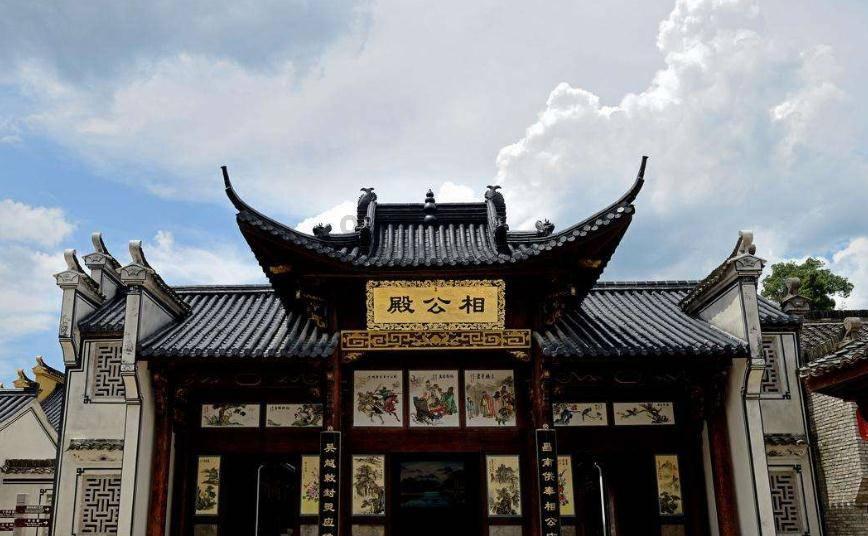 施展“硬功夫” 聚焦民生“年货” 市场监管全力打响年关守护食品安全“保卫战”